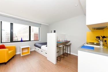 1 bed studio, Merchant Studios, Merchant City, Glasgow, G40AJ - Image 3